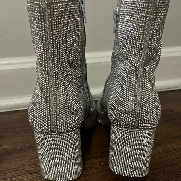 Silver Sparkle Booties - Picture 4 of 5